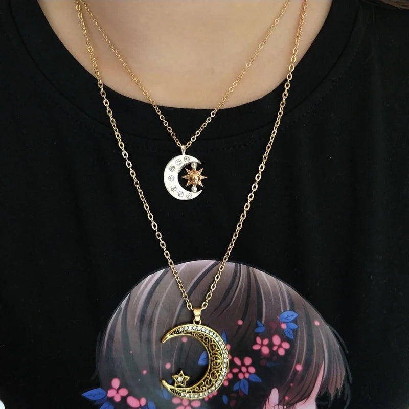 Colar Dourado Lua e Estrela com Pingente Solar, Colar Feminino, Colar Dourado Feminino, Colar de Lua e Estrela, Colar com Pingente, Loja Acessora