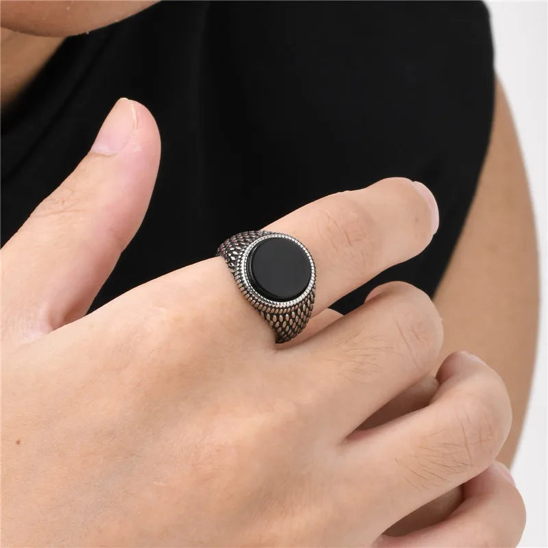 Anel Sinete Letapi com Pedra Semipreciosa e Aço Inoxidável