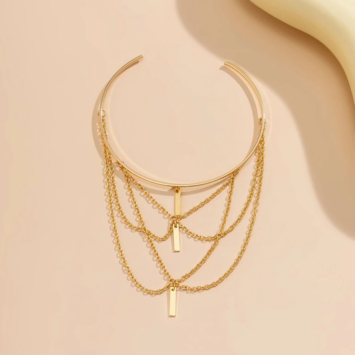 Pulseira de Braço Dourada com Borlas Elegantes, Pulseira de Braço Dourada, Pulseira Dourada Com Borlas, Pulseira Feminina, Loja Acessora