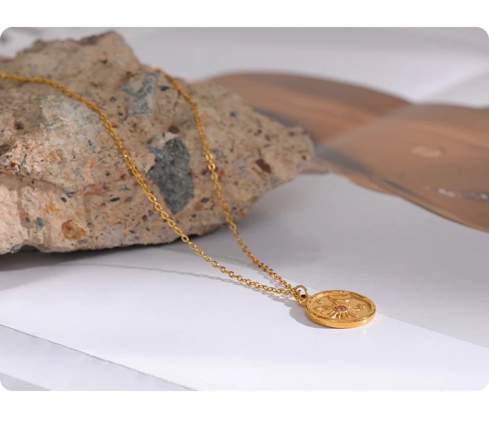 Yhpup moda lua celestial sol delicado pingente redondo colar de aço inoxidável 18k banhado a ouro corrente na moda charme chique jóias