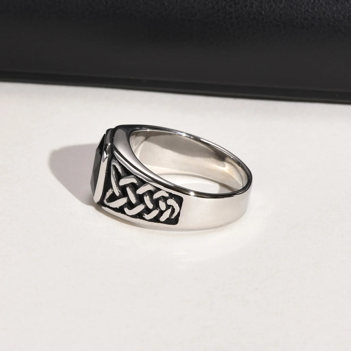 Anéis étnicos vintage para homens, Nó Viking Retro, Faixa de Dedo, Pedra Quadrada Geométrica Preta, Anel de Sinete, Jóias Punk